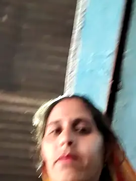 Snapshot of Bhavna8080 chatting on 02-14-26, 11:51 Bhavna8080 online show from 02-14-26, 11:51