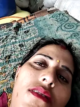 Snapshot of Bhavna8080 chatting on 06-14-26, 09:28 Bhavna8080 online show from 06-14-26, 09:28