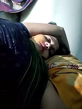 Snapshot of Bhavna8080 chatting on 06-17-26, 10:54 Bhavna8080 online show from 06-17-26, 10:54