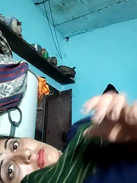 Snapshot of Bhavna8080 chatting on 06-22-26, 10:40 Bhavna8080 online show from 06-22-26, 10:40