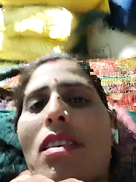 Snapshot of Bhavna8080 chatting on 07-19-26, 04:00 Bhavna8080 online show from 07-19-26, 04:00