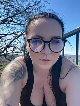 InkedCurly L online show from 04-05-26, 10:45