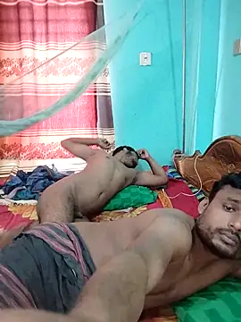 Snapshot of soft_couple778 chatting on 04-18-26, 04:49 soft couple778 online show from 04-18-26, 04:49