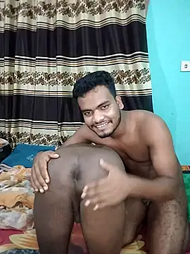 Snapshot of soft_couple778 chatting on 05-10-26, 04:34 soft couple778 online show from 05-10-26, 04:34