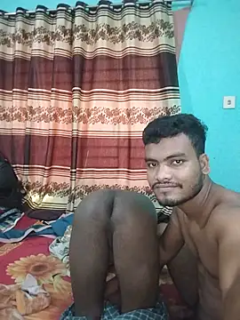 Snapshot of soft_couple778 chatting on 05-13-26, 04:21 soft couple778 online show from 05-13-26, 04:21