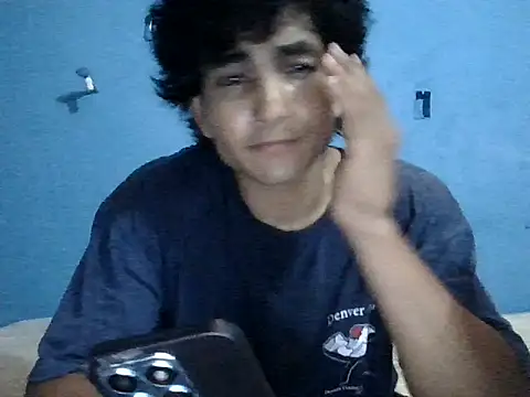 Snapshot of Xaviervtg chatting on 03-16-26, 11:20 Xaviervtg online show from 03-16-26, 11:20