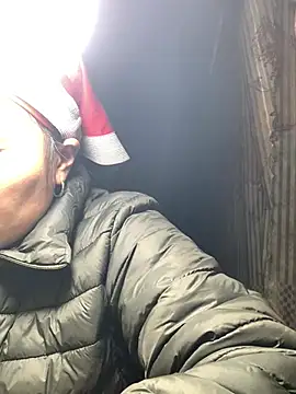 hinicky-0 online show from 01-17-26, 02:27