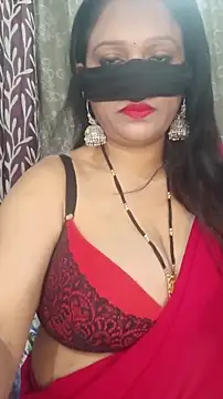 Snapshot of Hot-BHABHI696 chatting on 02-14-26, 06:21 Hot-BHABHI696 online show from 02-14-26, 06:21