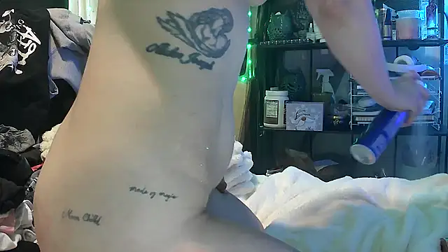 Snapshot of SultryEroticSlut chatting on 03-29-26, 08:20 SultryEroticSlut online show from 03-29-26, 08:20