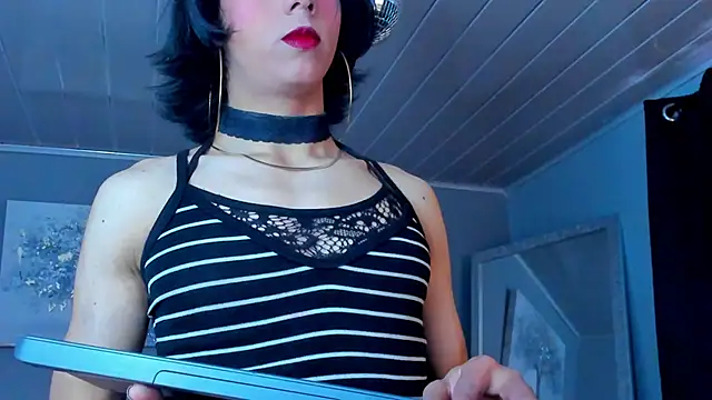 Snapshot of vicky_fant4sy chatting on 05-09-26, 02:33 vicky fant4sy online show from 05-09-26, 02:33