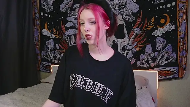 Mine Doll online show from 05-11-26, 10:29