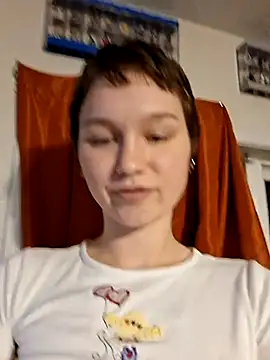 Snapshot of SugarNCinnamon chatting on 05-15-26, 10:50 SugarNCinnamon online show from 05-15-26, 10:50