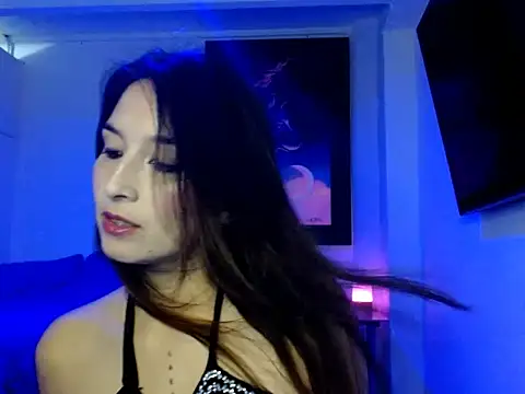 Snapshot of Almaglow_ chatting on 03-18-26, 07:50 Almaglow online show from 03-18-26, 07:50