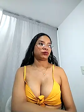 KATALINA SANTANA  online show from 05-12-26, 12:08