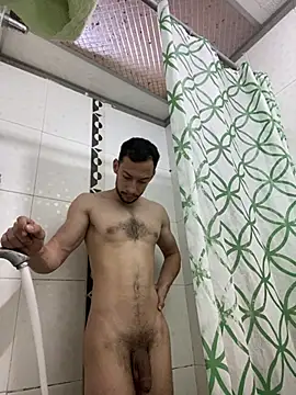 TyagoRoberts  online show from 01-17-26, 06:44