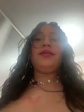 Snapshot of CrystalFairy007 chatting on 05-05-26, 03:47 CrystalFairy007 online show from 05-05-26, 03:47