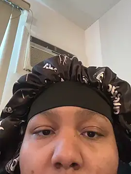 Snapshot of MistressKitan chatting on 02-23-26, 08:50 MistressKitan online show from 02-23-26, 08:50