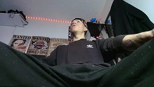 Anhony Muscle online show from 03-04-26, 05:41