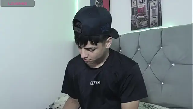 Loganjhonson19 online show from 01-19-26, 02:48