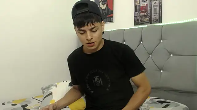 Loganjhonson19 online show from 02-09-26, 02:59