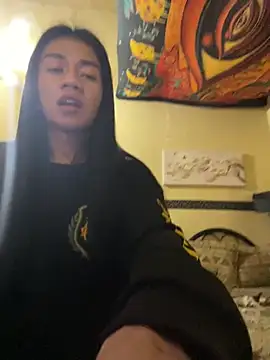EnviousMaddie online show from 05-07-26, 09:42