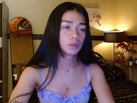 EnviousMaddie online show from 05-26-26, 05:42