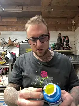 Snapshot of WIDBIGWHITECOCK chatting on 02-03-26, 05:38 WIDBIGWHITECOCK online show from 02-03-26, 05:38