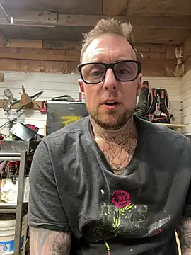 Snapshot of WIDBIGWHITECOCK chatting on 02-03-26, 06:40 WIDBIGWHITECOCK online show from 02-03-26, 06:40