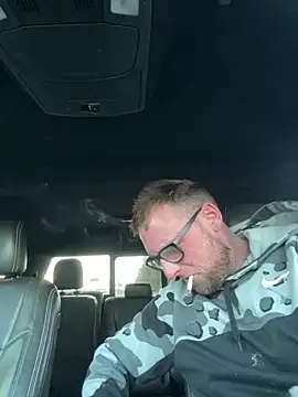 Snapshot of WIDBIGWHITECOCK chatting on 02-12-26, 09:54 WIDBIGWHITECOCK online show from 02-12-26, 09:54