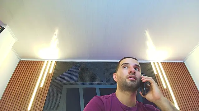 Snapshot of lorenzo_walker_1 chatting on 02-10-26, 05:28 lorenzo walker 1 online show from 02-10-26, 05:28