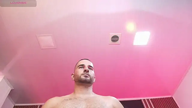 Snapshot of lorenzo_walker_1 chatting on 03-23-26, 05:17 lorenzo walker 1 online show from 03-23-26, 05:17