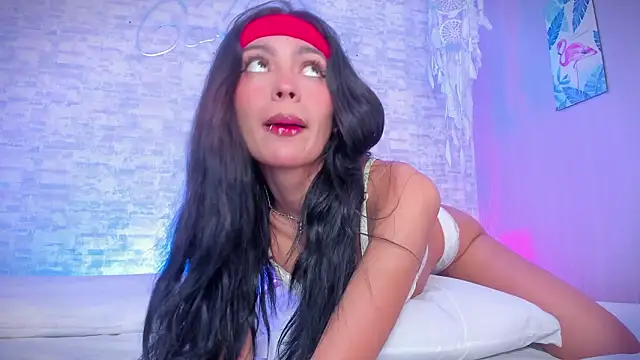 Snapshot of ayla_lux chatting on 02-15-26, 06:32 ayla lux online show from 02-15-26, 06:32