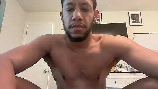 Snapshot of mannib_39 chatting on 01-07-26, 08:33 mannib 39 online show from 01-07-26, 08:33