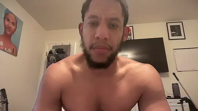 Snapshot of mannib_39 chatting on 04-08-26, 10:43 mannib 39 online show from 04-08-26, 10:43