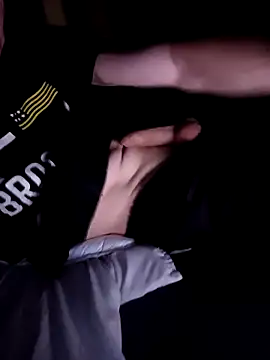 Snapshot of 2againsttheworld chatting on 02-07-26, 02:48 2againsttheworld online show from 02-07-26, 02:48