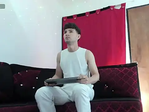 Snapshot of camilo_model chatting on 01-15-26, 06:55 camilo model online show from 01-15-26, 06:55