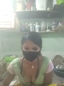 Snapshot of Miss__soniya106 chatting on 04-17-26, 03:31 Miss soniya106 online show from 04-17-26, 03:31