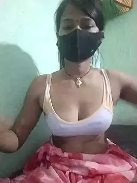 Snapshot of Miss__soniya106 chatting on 04-25-26, 05:43 Miss soniya106 online show from 04-25-26, 05:43