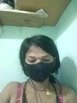 Snapshot of Miss__soniya106 chatting on 05-01-26, 03:44 Miss soniya106 online show from 05-01-26, 03:44