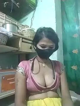 Snapshot of Miss__soniya106 chatting on 05-22-26, 05:03 Miss soniya106 online show from 05-22-26, 05:03