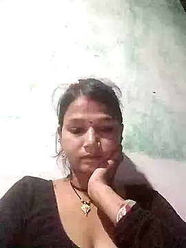Snapshot of Miss__soniya106 chatting on 05-31-26, 05:42 Miss soniya106 online show from 05-31-26, 05:42