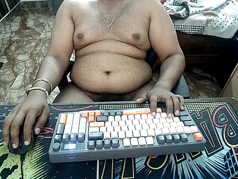 maxi23932 online show from 04-22-26, 08:50