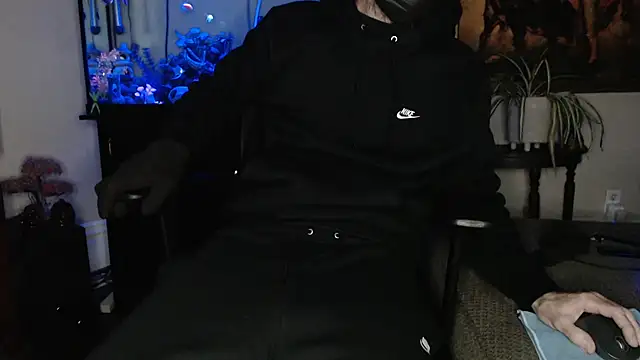 Snapshot of EspanolVato chatting on 02-25-26, 10:14 EspanolVato online show from 02-25-26, 10:14