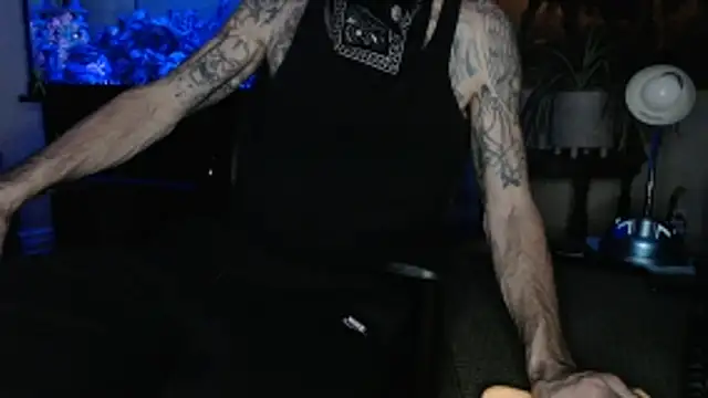 Snapshot of EspanolVato chatting on 03-08-26, 01:14 EspanolVato online show from 03-08-26, 01:14