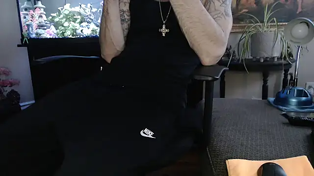 Snapshot of EspanolVato chatting on 03-08-26, 11:08 EspanolVato online show from 03-08-26, 11:08