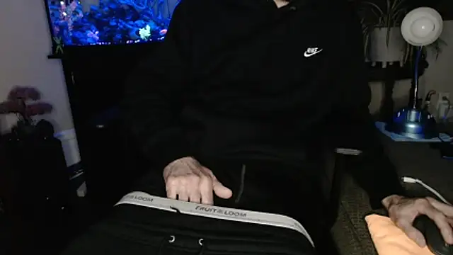 Snapshot of EspanolVato chatting on 03-20-26, 11:37 EspanolVato online show from 03-20-26, 11:37