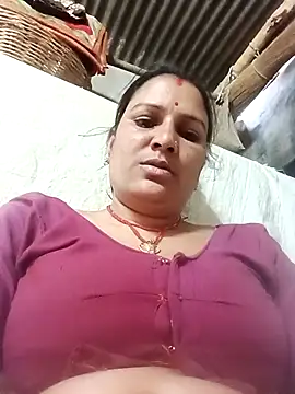 Hot hiuj online show from 02-20-26, 06:26