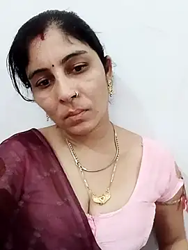 Hot ree85 online show from 05-05-26, 10:34
