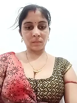 Hot ree85 online show from 05-06-26, 04:56