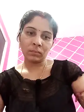 Hot ree85 online show from 05-13-26, 02:58